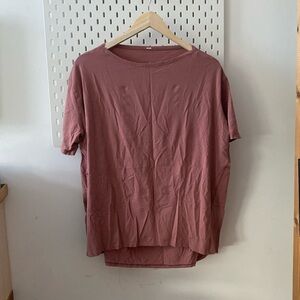 Dusty Pink LULULEMON Short Sleeve Shirt
